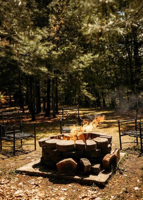 Rustic Ridge Villa Penn Yan Bagian luar foto